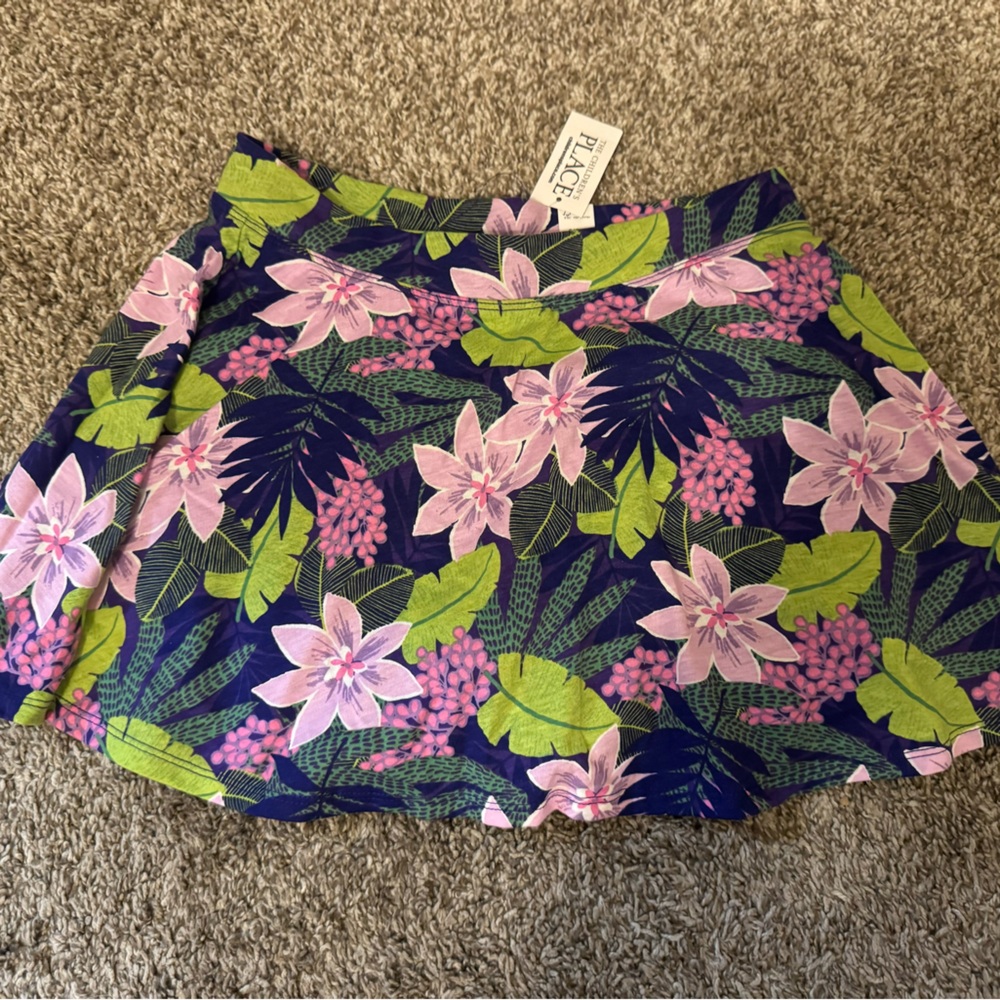 Children’s Skirt- Brand New